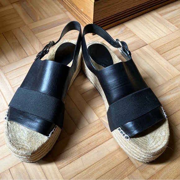 Balenciaga Flat Leather Raffia Platform Sandals - Picture 6 of 11